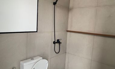 Rumah 2 Lantai 8 Menit ke RS Mitra Keluarga Jatiasih Siap Huni J-35044