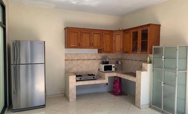 Rumah di Meadow Green 8 menit ke CityWalk Lippo Cikarang Nego J-21136