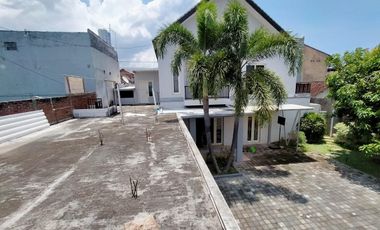 Rumah mewah di kompleks Pepabri Pagesangan