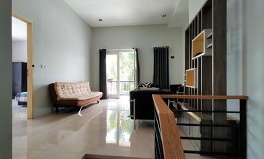 Rumah mewah di kompleks Pepabri Pagesangan