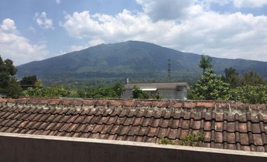 Rumah Full View Gunung Ungaran Selangkah Dari Jalan Raya Diponegoro Ungaran