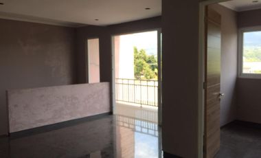 Rumah Full View Gunung Ungaran Selangkah Dari Jalan Raya Diponegoro Ungaran