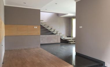 Rumah Full View Gunung Ungaran Selangkah Dari Jalan Raya Diponegoro Ungaran