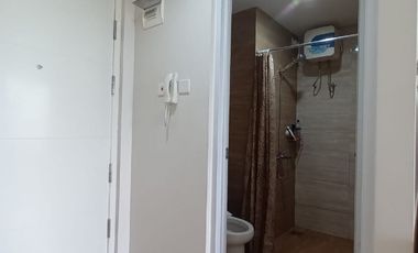 Disewakan Apartemen Breeze Area Bintaro Bsd ( Ln. Ru)