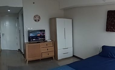 Disewakan Apartemen Breeze Area Bintaro Bsd ( Ln. Ru)