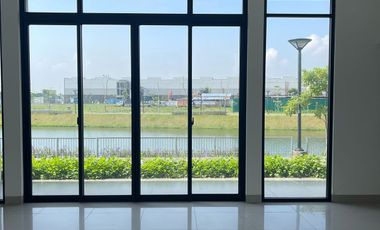 Disewakan Rumah PIK2 10x15 Hook Special Hadap Danau Kosongan