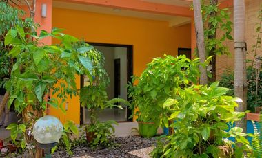 Rumah di kompleks Senggigi square