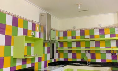 Rumah di kompleks Senggigi square