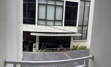 Disewakan Rumah Kemang Minimalis Modern Komplek Cluster Jarang Ada