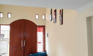 Rumah 3 KT Terawat 8 Menit ke Stasiun LRT Jatimulya Harga Nego J-28558