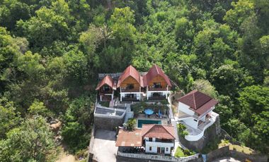 Villa view laut di sentral Kuta Mandalika Lombok
