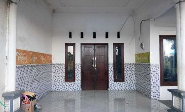 Rumah Usaha Nol Jalan Aspal Desa Lokasi Terungkulon Krian Sidoarjo