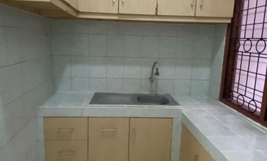 Disewakan Rumah Area Duren Sawit Jaktim ( Fa)