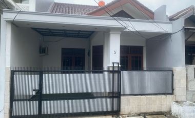 Disewakan Rumah Area Duren Sawit Jaktim ( Fa)