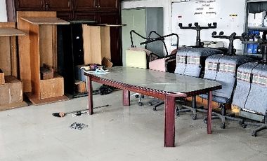 Dijual Cepat Toko Material Gudang beserta isinya semua/SHM/BU