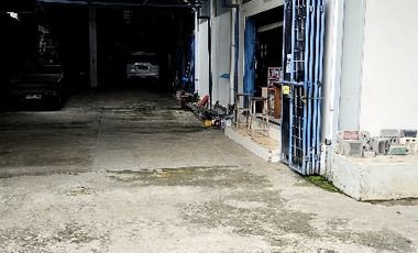 Dijual Cepat Toko Material Gudang beserta isinya semua/SHM/BU