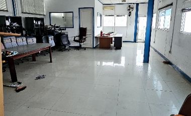 Dijual Cepat Toko Material Gudang beserta isinya semua/SHM/BU