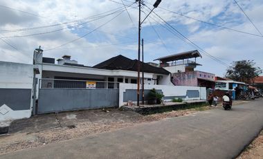 Sewa Murah Rumah jalan dewi Sartika B. Lampung