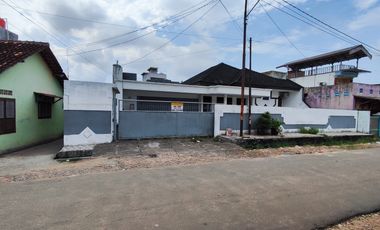 Sewa Murah Rumah jalan dewi Sartika B. Lampung
