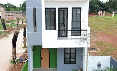 Rumah Dijual di Timur Jakarta Dekat Kota Wisata Cibubur Tol Nagrak dan Tol Cileungsi SHM di TERAS MADINA CIBUBUR