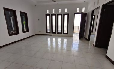 TURUN HARGA Dijual Rumah Lokasi Strategis di Toyaning, Ungasan