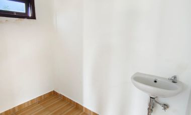 TURUN HARGA Dijual Rumah Lokasi Strategis di Toyaning, Ungasan