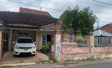 Rumah lantai 2 di Seruni dekat Museum NTB