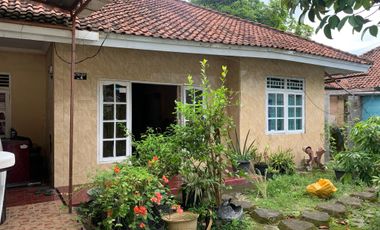 Rumah lantai 2 di Seruni dekat Museum NTB