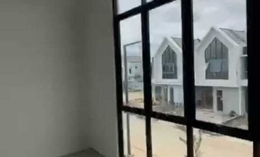 Disewakan Rumah Murah Strategis di Cluster Alma Citra Garden Puri