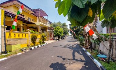 Rumah Siap Huni LT 180 di Cibubur Dekat RS dan Mall Bisa KPR J-22761