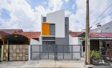 Rumah 2 Carport 10 Mnt ke Stasiun Bekasi Siap Huni Sudah Renov J-27653