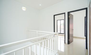 Rumah 2 Carport 10 Mnt ke Stasiun Bekasi Siap Huni Sudah Renov J-27653