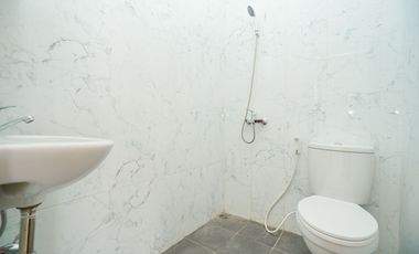 Rumah 2 Carport 10 Mnt ke Stasiun Bekasi Siap Huni Sudah Renov J-27653