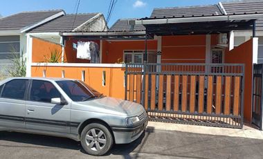 Rumah Minimalis Siap Nego di Perum Bukit Mekar Wangi Bisa KPR J-18132