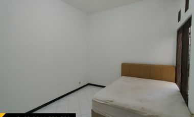 SEWA Rumah Fully Furnished Graha Babatan Sampurna Wiyung Surabaya