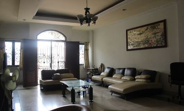 Jual Rumah Luas Besar di Jalan Pintu Air 4 Siap Nego Bisa KPR J-19169
