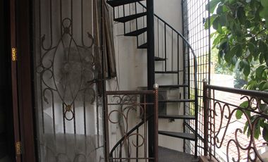 Jual Rumah Luas Besar di Jalan Pintu Air 4 Siap Nego Bisa KPR J-19169