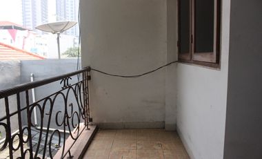 Jual Rumah Luas Besar di Jalan Pintu Air 4 Siap Nego Bisa KPR J-19169
