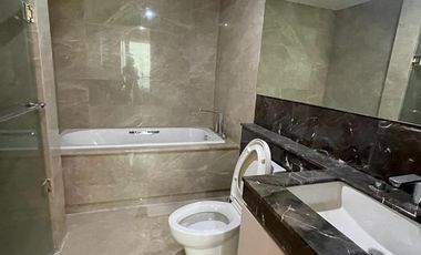 Luxury 3+1BR Apartment Fairview Karawaci – Golf & City View