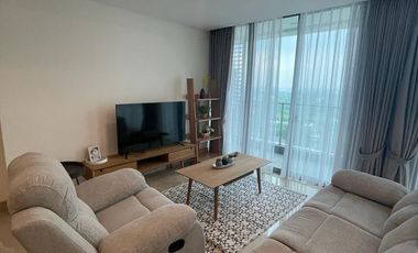 Luxury 3+1BR Apartment Fairview Karawaci – Golf & City View
