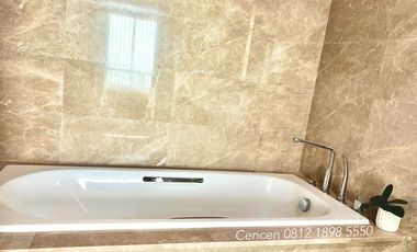 Disewakan 3+1BR Luxury Diamond Unit with Golf & City View Fairview