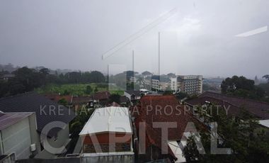 RUMAH LUAS , NYAMAN dan TERAWAT di BUKIT DAGO