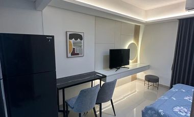 DISEWAKAN APARTEMEN EMBARCADERO BINTARO 1 BEDROOM FULL FURNISH