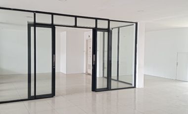 Dijual cepat Ruko 3 lantai di Ciputat, 5 menit ke Tol Pondok Indah/fedex