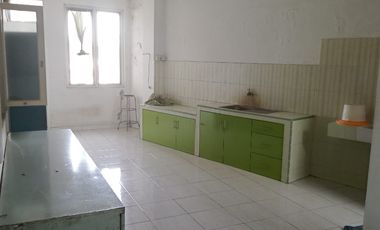 Dijual cepat Ruko 3 lantai di Ciputat, 5 menit ke Tol Pondok Indah/fedex