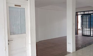Dijual cepat Ruko 3 lantai di Ciputat, 5 menit ke Tol Pondok Indah/fedex