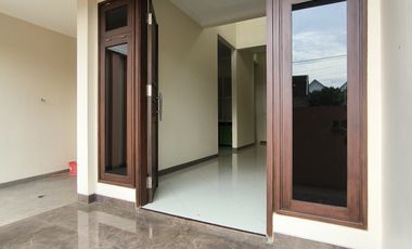 Rumah solo Gentan Purbayan dekat luwes pajang Laweyan