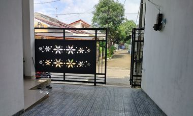 Rumah dijual Baru 2 Lantai, Jatiwaringin, Bekasi dekat LRT Jatibening