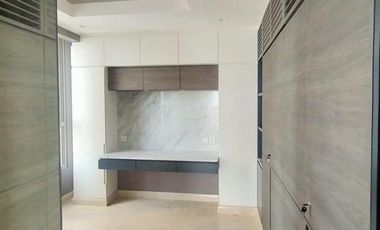 DISEWA APARTEMEN GOLD COAST 3 BR SEMI FURNISH