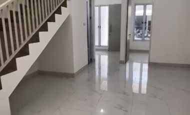 Dijual Rumah Pondok Tjandra. Baru Modern Minimalis 2 Lantai.